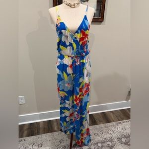NWT Roxy Floral Romper
